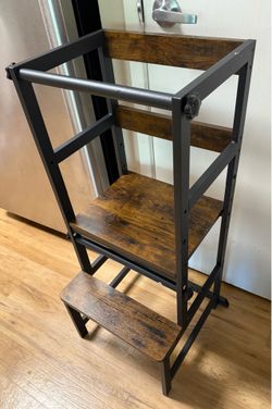 Toddler Learning Tower / Kitchen Helper Stool