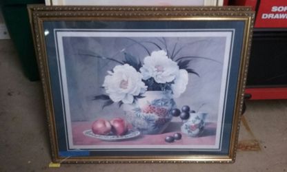PICTURE FRAME EXCELLENT CONDITION