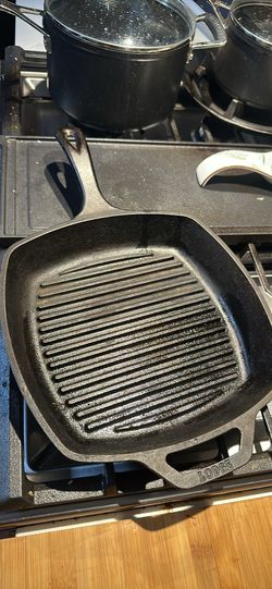 Lodge cast iron grill 10.5 inches