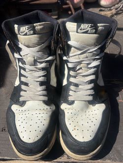 AIR JORDAN 1 HIGH DARK MOCHA SIZE 10.5 – COLLECTOR FAVORITE – $195