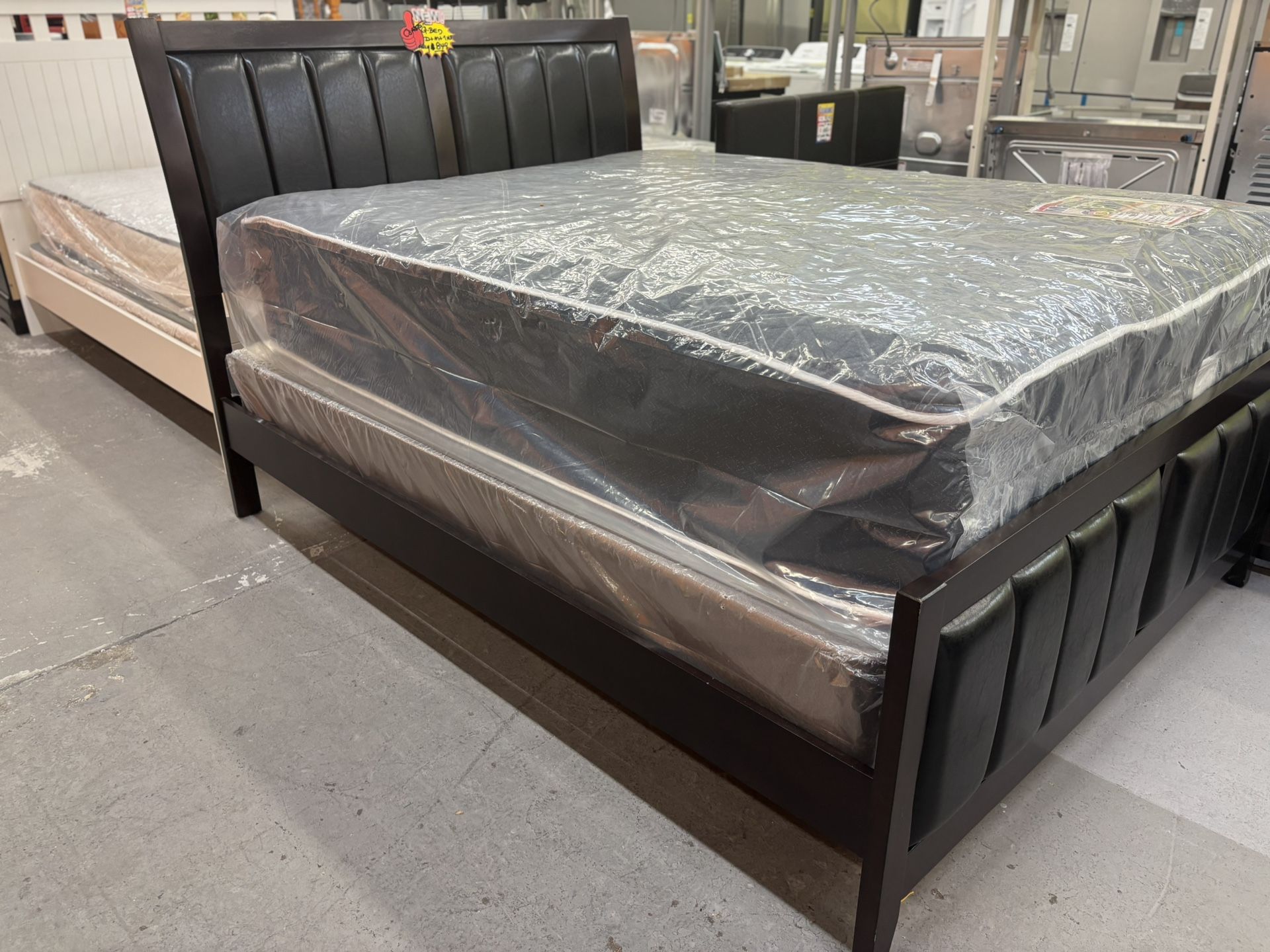 Coaster Queen Bed Frame Dresser Mirror And Nightstand