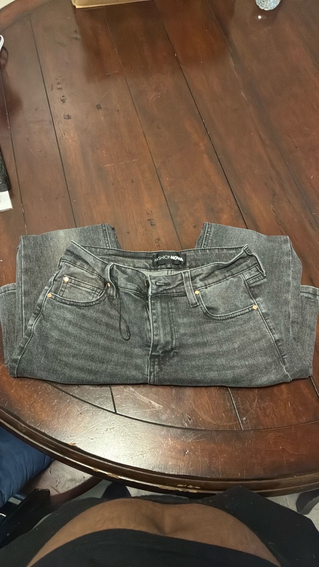 Size 7 fashion nova jeans
