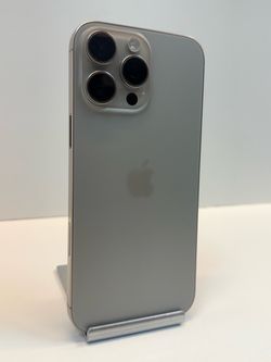 Apple iPhone 16 PRO MAX 256gb. ( Unlocked Phone )