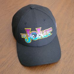 The Joker New Era DC Comics 9Forty snapback hat one size New, never been 
worn. Adustable, one size fits most. 100% polyester.