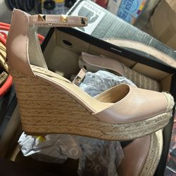 Masin Womens Studded Ankle Wedge Heels