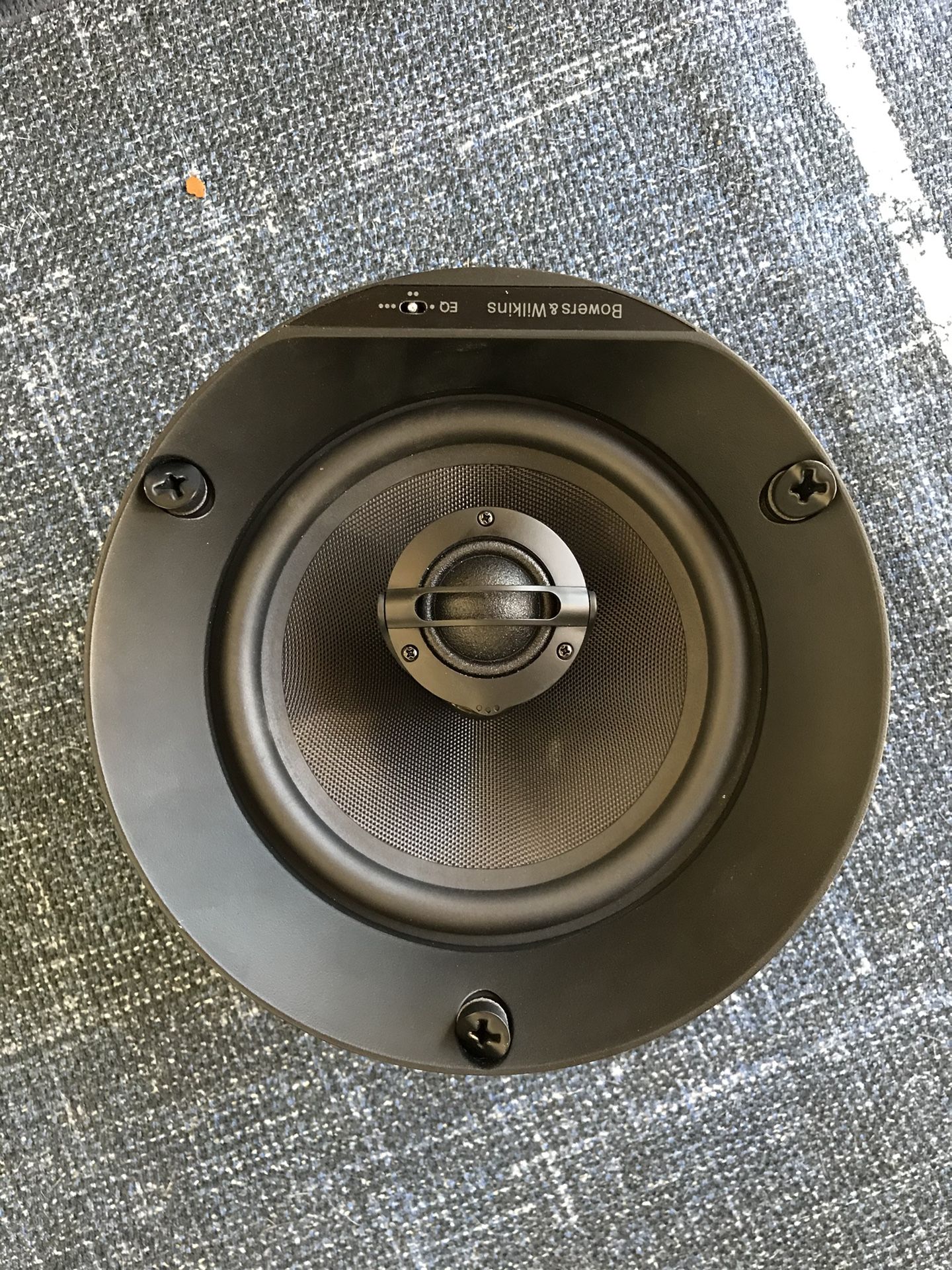 Bowers & Wilkins Surround Sound 