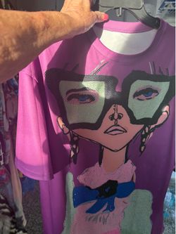 Funky purple top size 14 w tons of stones