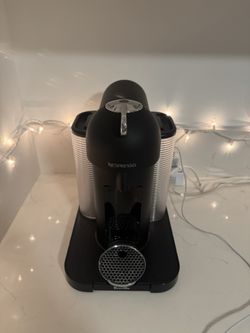 Nespresso Virtuo Coffee Machine & Frother