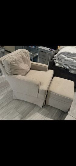 Lounge chair