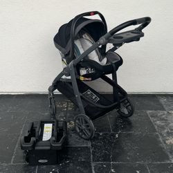 GRACO SNUGRIDE SNUGLOCK INFANT CAR SEAT AND CADDY STROLLER!!