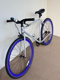 Pure Fix messenger bike