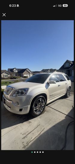 2011 GMC Denali Accadia Awd