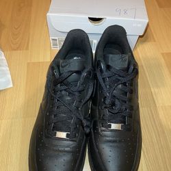 BRAND NEW! Nike Air Force Ones Black  w Accessories 