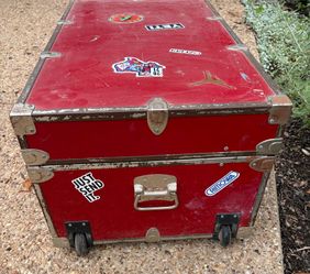 Premium C&N Rolling Steel Trunk Chest / Camp Footlocker (Over $350 Retail New!)