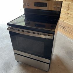 Electric Range + Dishwasher + Over Range Microwave