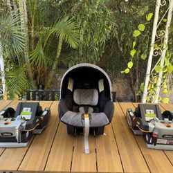 Chicco Car Seat with 2 Bases 