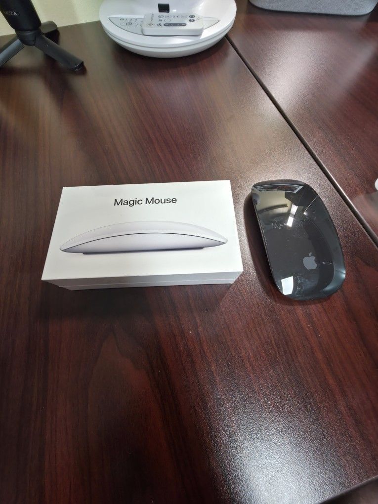 Apple Magic Mouse 2 white New + Used Magic Mouse 2 Black