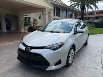 2018 Toyota Corolla in Amazing condition!