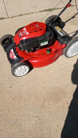 200. Powerful 7.25 Hp. Troy Bilt 21 In. TB360 825 Ex. Big Rear Wheel Drive Self Propelled Completely Serviced NO BAG for Sale in Benbrook TX OfferUp