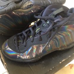 New Nike Foamposites size 1.5Youth