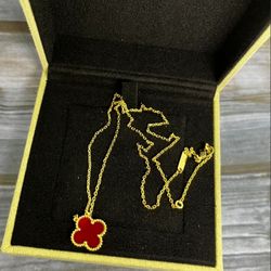 Van Cleef & Arpels Gold Necklace