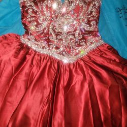 Maroon/burgundy Quinceañera Dress Size 8
