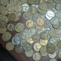  Some Early Dates Wheat Penny And Few Indian Head Penny 