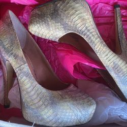 Vince Camuto Heels