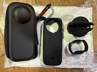 4 piece case bundle for Insta360 x4 or x5