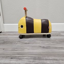 Wooden Bee Ride-On

Boom Buggy