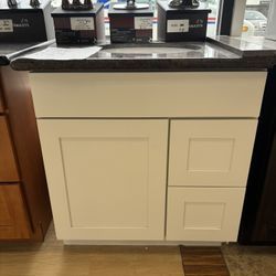Vanity Drawer Base 30”