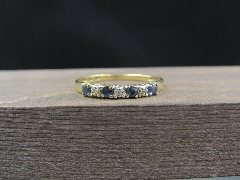 Size 10 10K Gold Blue Topaz & Diamond Chip Band Ring Vintage Estate Wedding Engagement Anniversary Gift Idea Beautiful Elegant Unique