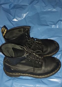 Dr. Martens Black Leather Boot Lace Up Women's Size 7
