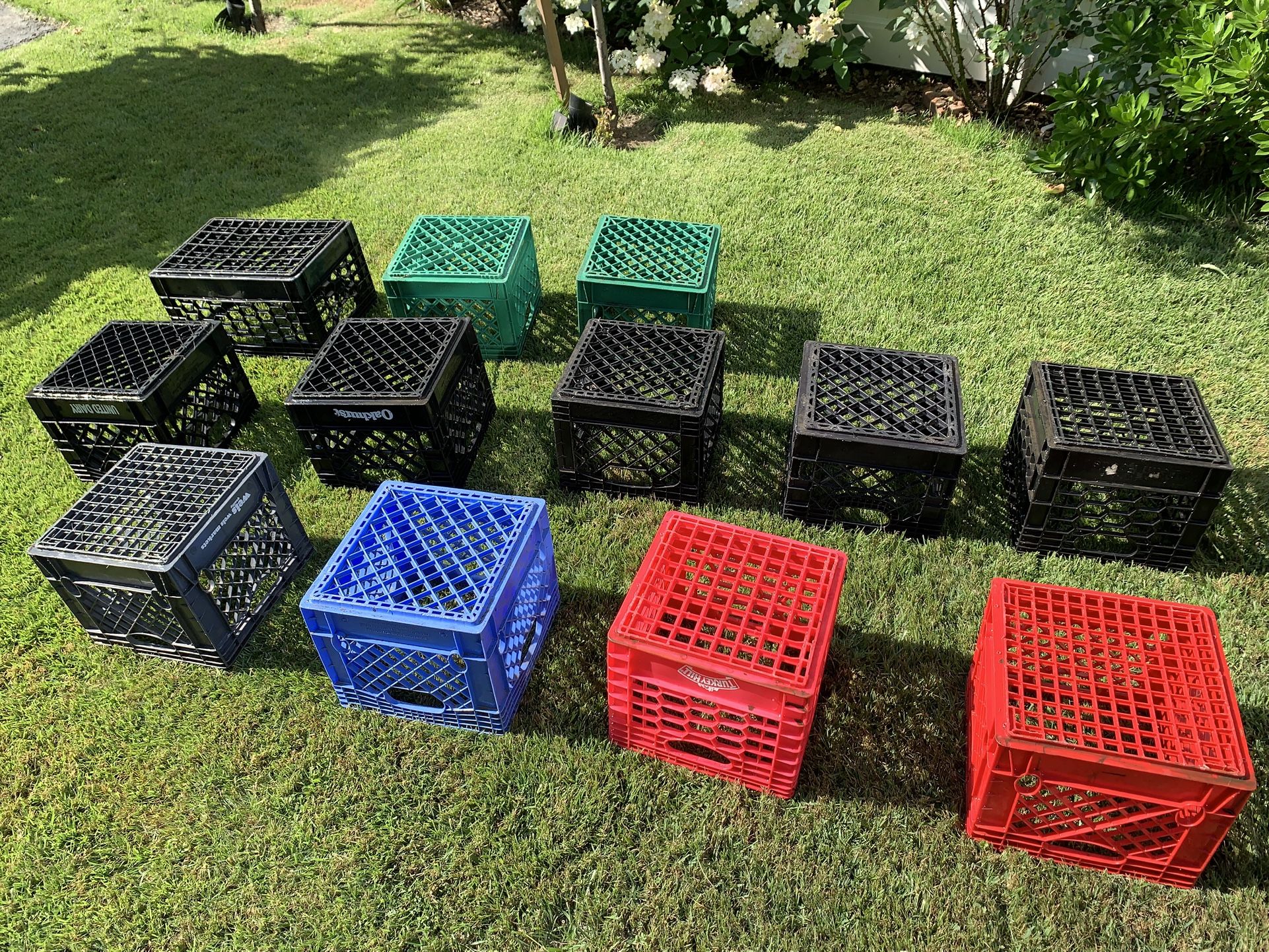 12 Milk Crates Free