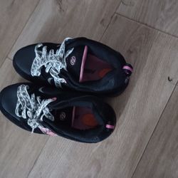 Women Heelys Size 5