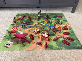 Dinosaur play set