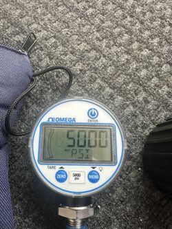 Omega Digital Hydraulic Test Gauge