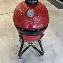 Kamado Joe Jr 13.5” Portable Grill