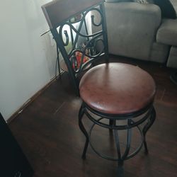 Bar Stools 