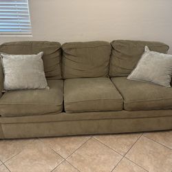 LA-Z-BOY Couches