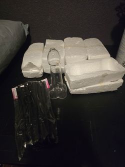 5 peice glass Willy and Straw set