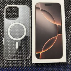 iPhone 16pro Max 256GB T-Mobile Only(cash only/no trades)read description