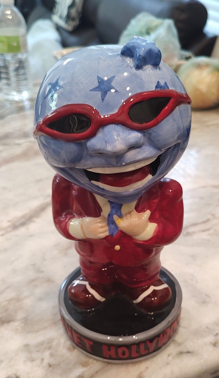 Collectible Planet Hollywood Vase Statue