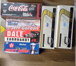 1/18 NASCAR Diecast Cars