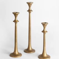 Iron Taper Candle Holder - Set of 3 Decorative Candle Stand - Candlestick Holder for Wedding, Dinning, Party - Antique Brass