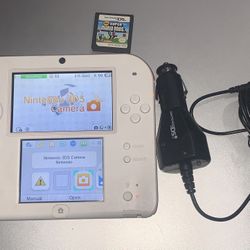 Nintendo 2DS With Super Mario Bros. 