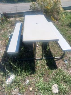 Holding fiberglass picnic table