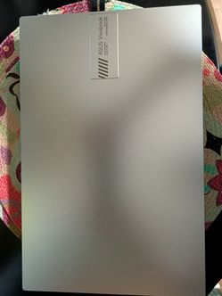Asus Vivobook 15 laptop