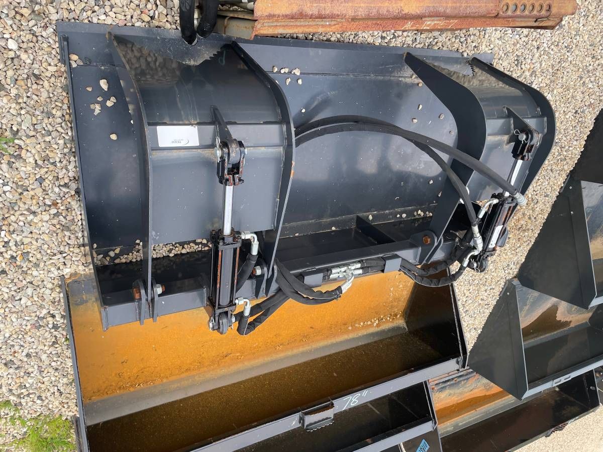 Skid Steer Grapple Bucket