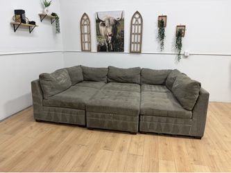 Thomasville Modular Sectional Couch - Free Delivery